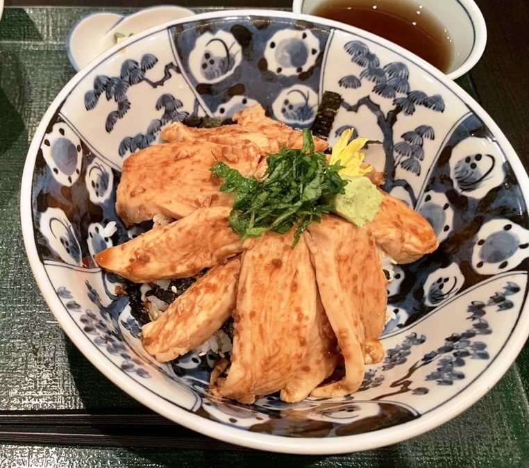 鶏わさ丼